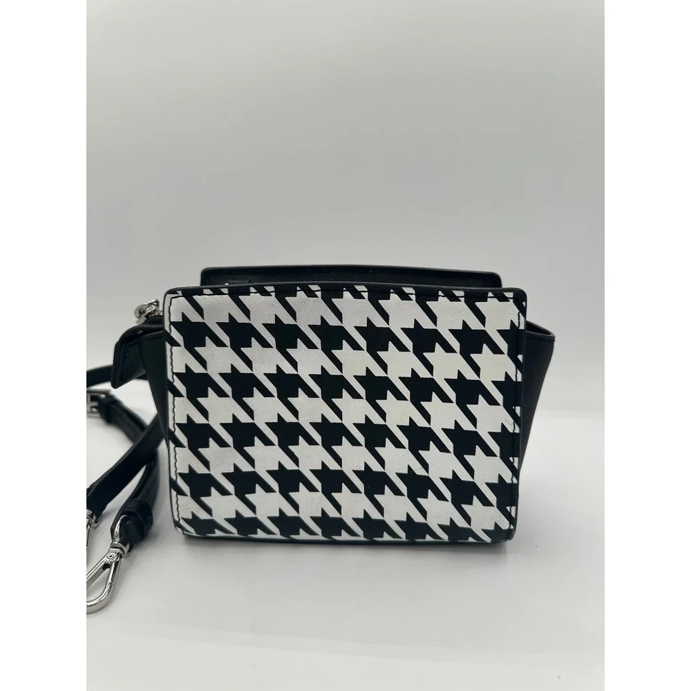 Michael‎ Kors Selma Black and White Leather Crossbody Bag Houndstooth